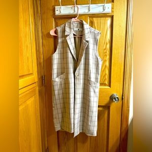 Mini dress No sleeve. Used